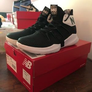 New Balance OMN1S Kawhi Leonard Basketball Shoes